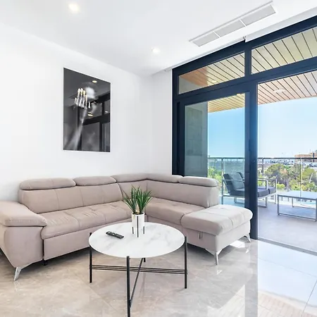 Sunset Waves Siesta شقة